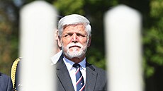 Petr Pavel na pietním aktu p�ed Malou pevností v Terezín� (17. kv�tna 2026)