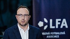 Slávistický místop�edseda p�edstavenstva Martin �íha po zasedání disciplinární...