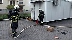 Po�ár bateriového úlo�i�t� ve firm� v Nové Pace (14. kv�tna 2026)