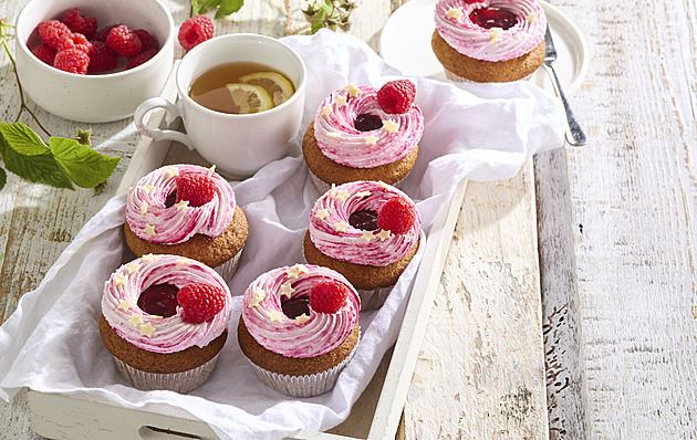 Malinové cupcakes: Recept na dokonalé muffiny s tvarohem