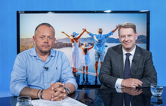 Potraviny za podnákupní ceny i války mezi řetězci. Výhodné pro všechny, míní Prouza