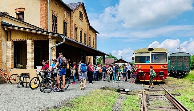 V �eské Kamenici uskute�ní �elezni�ní festival � Kavalkáda historických...