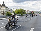 Tradi�ní jízda distingovaných gentleman� (Distinguished Gentleman�s Ride)...