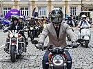 Tradi�ní jízda distingovaných gentleman� (Distinguished Gentleman�s Ride)...