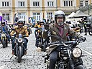 Tradi�ní jízda distingovaných gentleman� (Distinguished Gentleman�s Ride)...