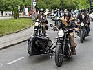 Tradi�ní jízda distingovaných gentleman� (Distinguished Gentleman�s Ride)...
