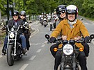 Tradi�ní jízda distingovaných gentleman� (Distinguished Gentleman�s Ride)...