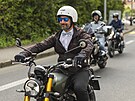 Tradi�ní jízda distingovaných gentleman� (Distinguished Gentleman�s Ride)...