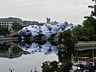 Do�asné um�lecké dílo �La Caverne du Pont Neuf� (Jeskyn� na most� Pont Neuf),...