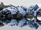 Do�asné um�lecké dílo �La Caverne du Pont Neuf� (Jeskyn� na most� Pont Neuf),...