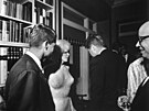 Jediný ve�ejn� známý snímek here�ky Marilyn Monroe po boku prezidenta Johna F....