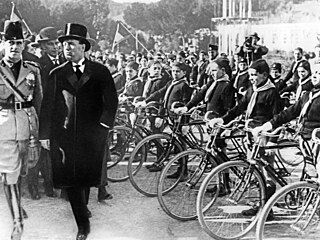 Benito Mussolini v roce 1930.