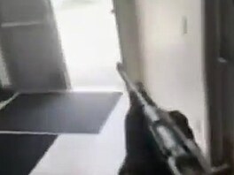 Úto�níci na islámské centrum v San Diegu sv�j �in vysílali na internetu