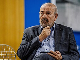 Hlavní lí�ení v p�ípadu korupce p�i zadávání zakázek pra�ského dopravního...