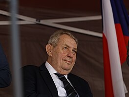 Milo� Zeman pat�í mezi odp�rce sudeton�meckého sjezdu. (24. kv�tna 2026)