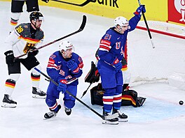 Ameri�an Isaac Howard se raduje z vyrovnávacího gólu proti N�mecku.