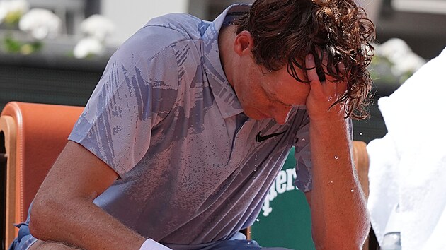 Ital Jannik Sinner ve druhém kole Roland Garros.