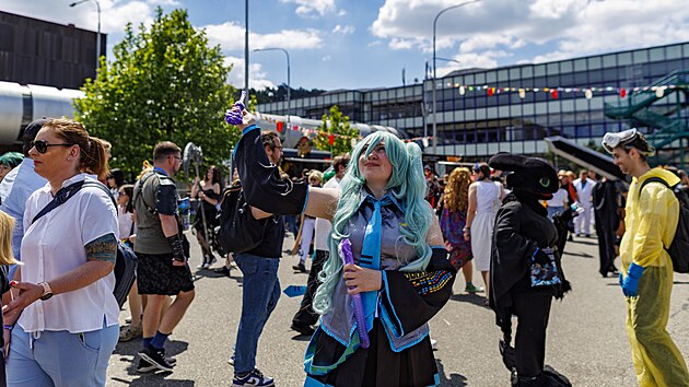 Hatsune Miku se na Animefestu objevovala �asto. Jedna z p�edn�ek na ni byla p��mo zam��en�. (23. kv�tna 2026)