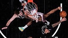 Podko�ová momentka z utkání San Antonio vs. Oklahoma CIty.
