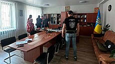 Ukrajinská tajná slu�ba SBU podnikla razie na policejních velitelstvích ve...