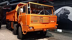 Tatra 813 S1 8×8