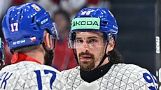 Daniel Vo�enílek v utkání �eska proti Slovensku na MS v hokeji 2026 ve...
