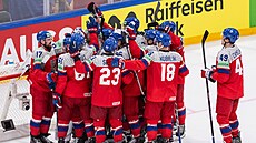 �eská oslava vít�zství nad Slovenskem na MS v hokeji 2026 ve �výcarsku.