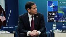 Americký ministr zahrani�í Marco Rubio na zasedání Severoatlantické rady ve...