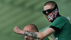 Fanou�ek Karviné b�hem finále poháru s Jabloncem.