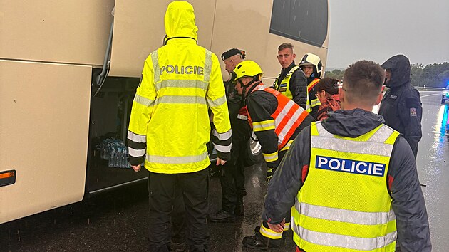 U Bor�ova nad Vltavou se srazil autobus s autem. (31. kv�tna 2026)