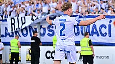 Ostravský zálo�ník Marek Havran se raduje z gólu v bará�i proti Táborsku.
