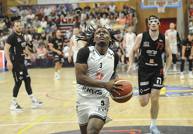 Pardubice dramatize NBL finals with one-point victory over Nymburk; site details subscription options