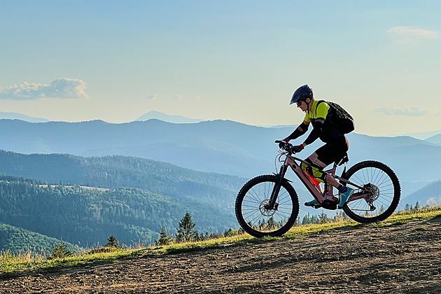 Tragické jaro pro elektrocyklisty. Úmrtí strmě přibylo, větš