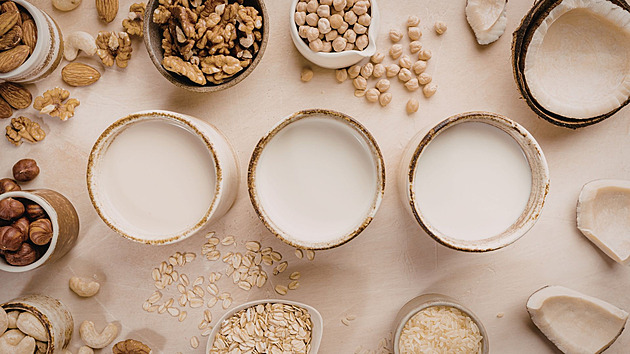 Oat milk for coffee, coconut milk for curry. Do you know which plant-based milk goes where?