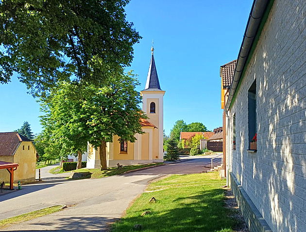 Cisternu minul� t�den vodohospod��i dopravili i do Jivna na �eskobud�jovicku.