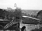 Lanová dráha na Pet�ín z roku 1932