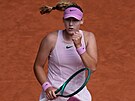 Mirra Andrejevová b�hem finále Roland Garros