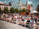 Fanzóna na nám�stí Svobody p�ilákala p�i ro�níku 2025 stovky lidí. Zejména na...