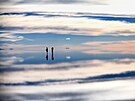 Nejv�t�í solná plá� sv�ta Salar de Uyuni v Bolívii pat�í p�esn� mezi ta místa,...
