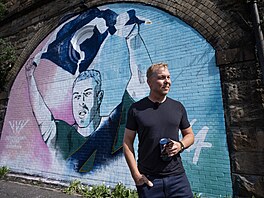 �estinásobný olympijský vít�z v dráhové cyklistice Chris Hoy jel Le Mans v roce...