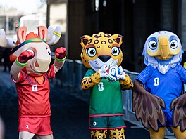 Maple, Zayu a Clutch, maskoti mistrovství sv�ta ve fotbale 2026, které se koná...