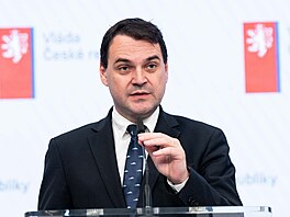 Ministr zahrani�í Petr Macinka na tiskové konferenci vlády. (8. �ervna 2026)