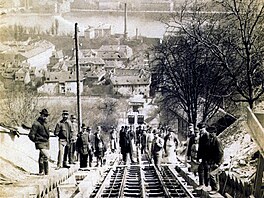 �ervenec 1891, p�ed zahájením provozu první lanovky na Pet�ín