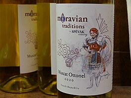 Moravské víno? V�echno máme! Dal�í stopa z �eska v obchod� u Slová�k� ve Westu.