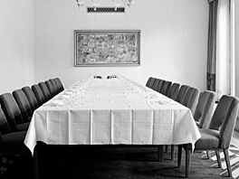 Konferen�ní místnosti v hotelu Jalta byly u� od za�átku jeho provozu v roce...