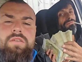 Bulharský �Tyson� zavinil nehodu s autobusem, zem�eli t�i lidé