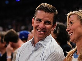 Quarterback Eli Manning b�hem t�etího finále NBA. V letech 2004 a� 2019 byl...