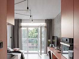 P�ístup architekt� vychází z p�esv�d�ení, �e i typologicky utilitární stavby...