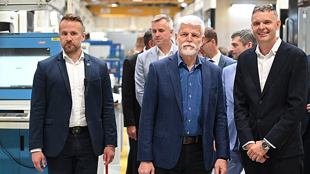 Prezident Petr Pavel zav�tal do are�lu Chropy�sk� stroj�rny na Krom���sku. (3. �ervna 2026)