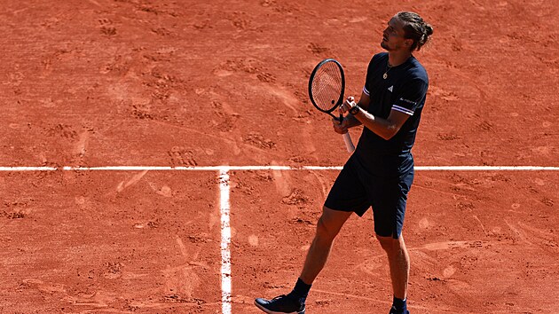 Alexander Zverev zdolal Jakuba Men��ka a zahraje si fin�le na Roland Garros.
